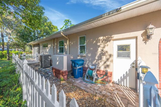 305 FOREST WOOD COURT, Spring Hill, FL 34609