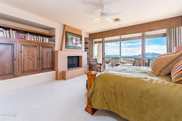 9903 E LOOKOUT MOUNTAIN Drive 45, Scottsdale, AZ 85262