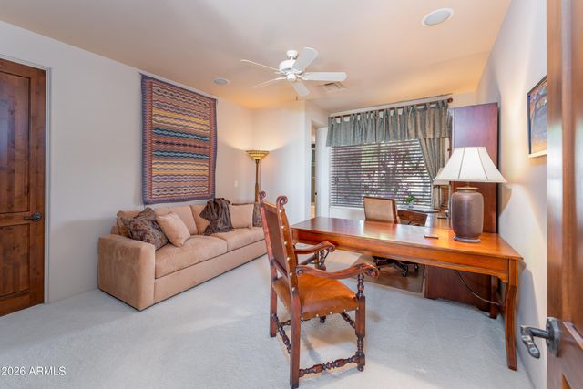 9903 E LOOKOUT MOUNTAIN Drive 45, Scottsdale, AZ 85262