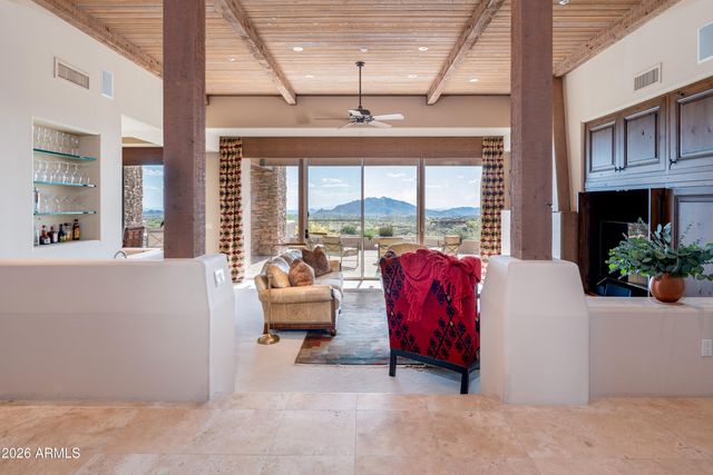 9903 E LOOKOUT MOUNTAIN Drive 45, Scottsdale, AZ 85262
