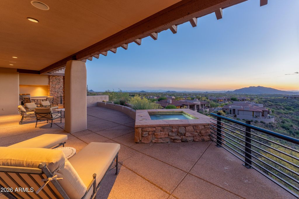 9903 E LOOKOUT MOUNTAIN Drive 45, Scottsdale, AZ 85262