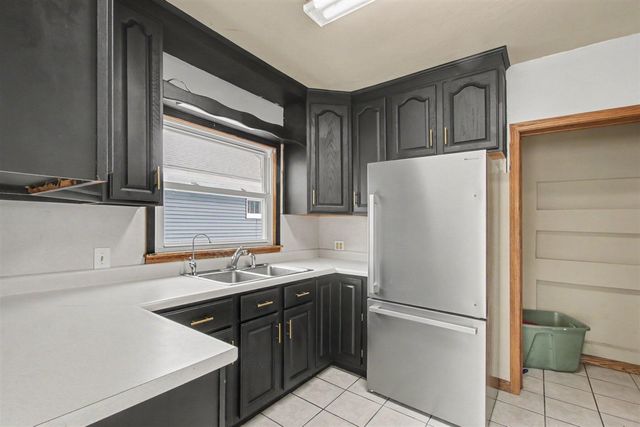 132 W Territorial Road, Battle Creek, MI 49015
