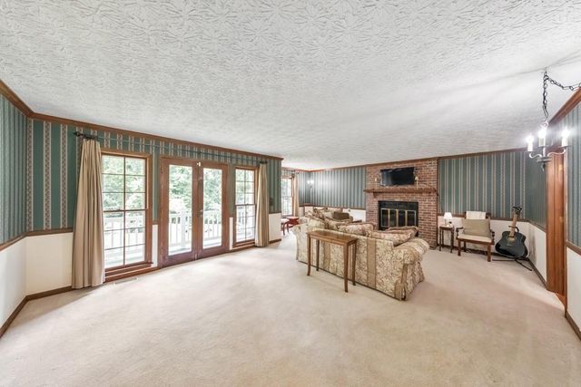 11675 Highland Colony Drive, Roswell, GA 30075