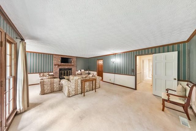 11675 Highland Colony Drive, Roswell, GA 30075