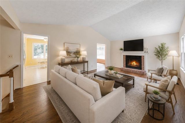 11675 Highland Colony Drive, Roswell, GA 30075