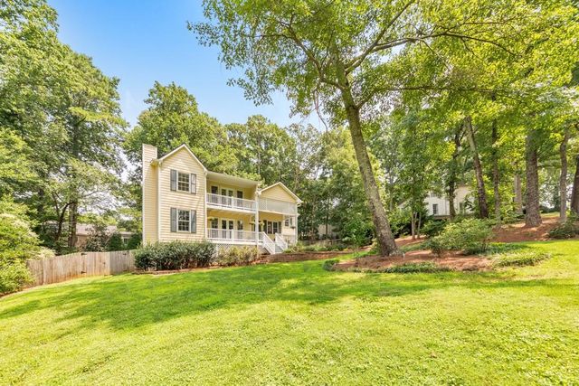 11675 Highland Colony Drive, Roswell, GA 30075
