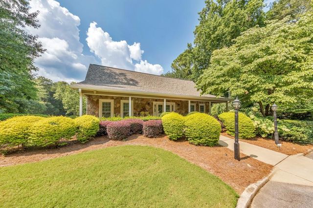 11675 Highland Colony Drive, Roswell, GA 30075