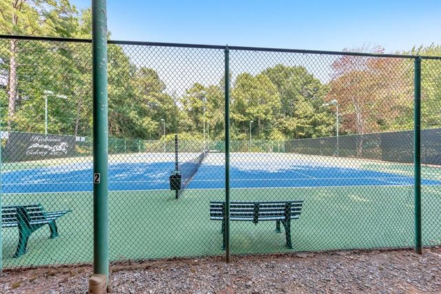 11675 Highland Colony Drive, Roswell, GA 30075