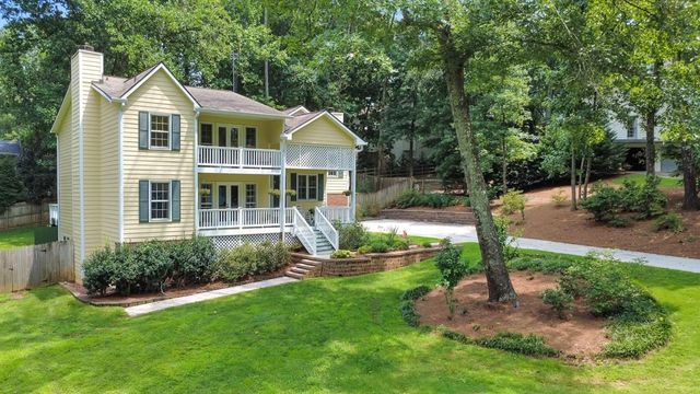 11675 Highland Colony Drive, Roswell, GA 30075