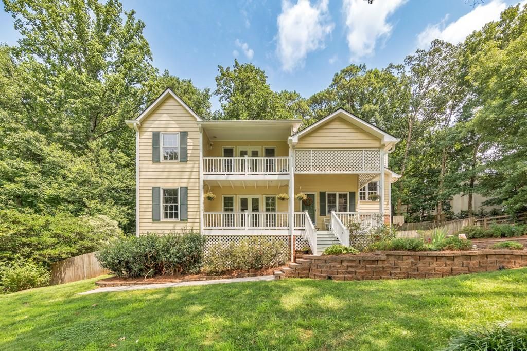11675 Highland Colony Drive, Roswell, GA 30075