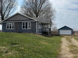 13512 S 42nd Street, Wakeshma Twp, MI 49097