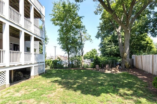 26 Beach Street 1, Boston, MA 02122