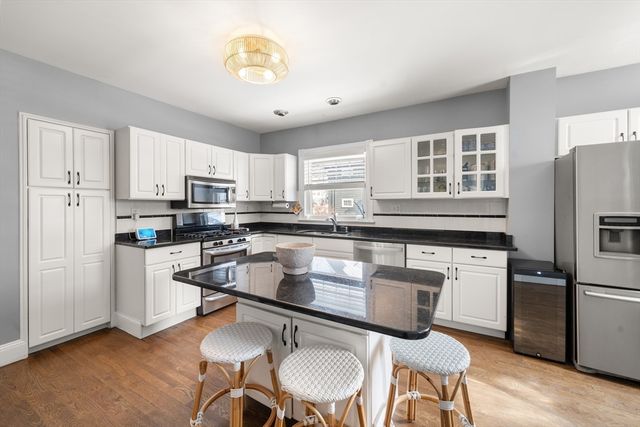 495-497 Ashmont 1, Boston, MA 02122