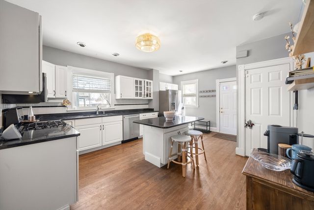 495-497 Ashmont 1, Boston, MA 02122