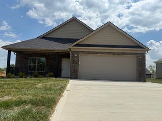 307 Cinchpost Circle, London, KY 40744