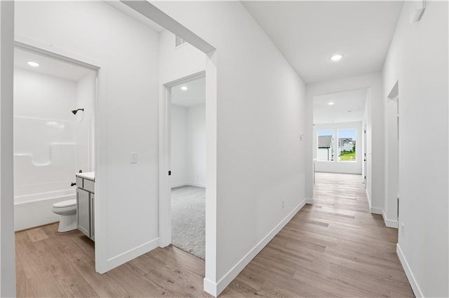 12408 S Acacia Drive, Lee's Summit, MO 64086