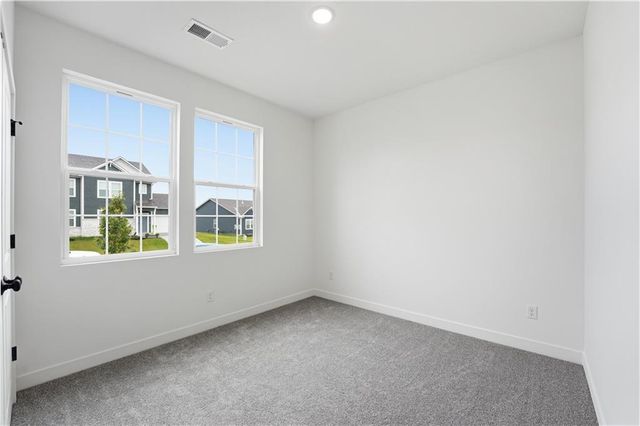 12408 S Acacia Drive, Lee's Summit, MO 64086