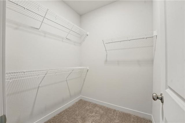 12408 S Acacia Drive, Lee's Summit, MO 64086