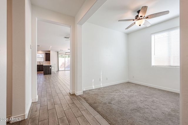 14426 W COTTONTAIL Lane, Surprise, AZ 85387