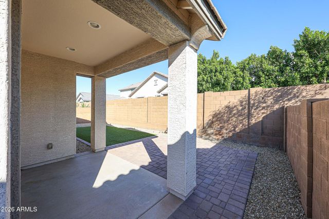 14426 W COTTONTAIL Lane, Surprise, AZ 85387