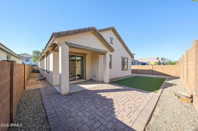 14426 W COTTONTAIL Lane, Surprise, AZ 85387