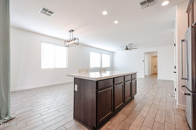 14426 W COTTONTAIL Lane, Surprise, AZ 85387