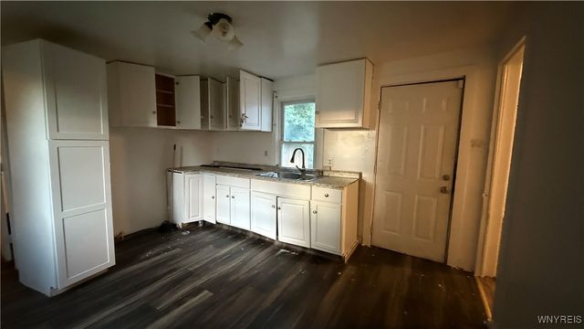 28 Dignity Circle, Buffalo, NY 14211