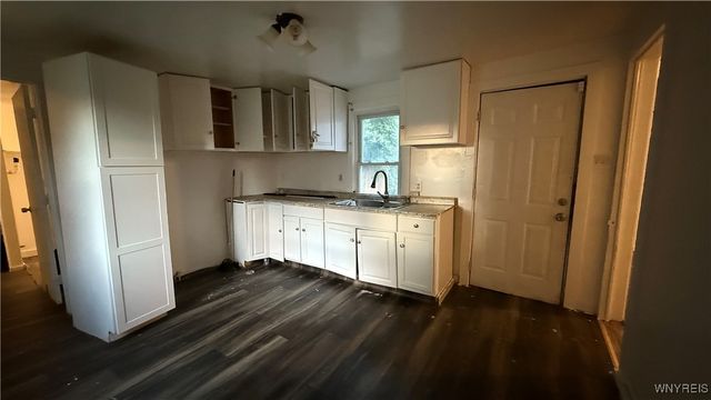 28 Dignity Circle, Buffalo, NY 14211