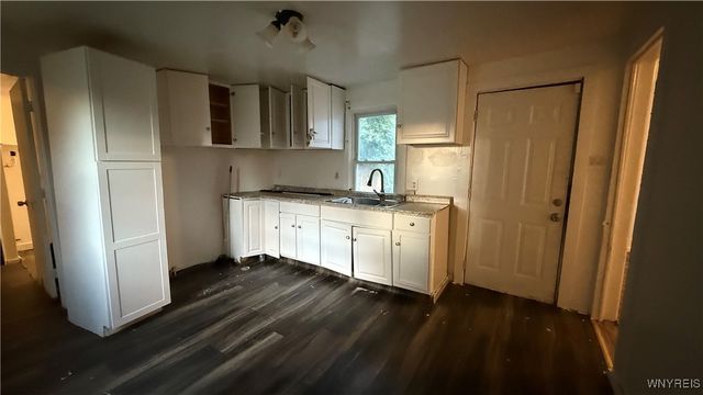 28 Dignity Circle, Buffalo, NY 14211