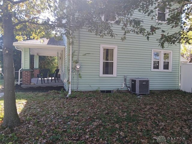 1045 S Linden Avenue, Miamisburg, OH 45342