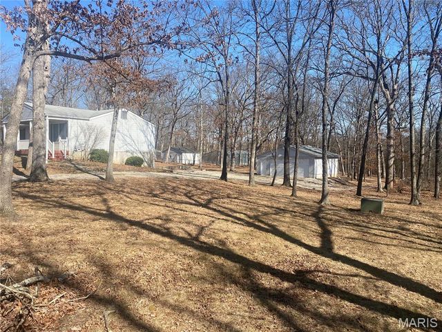 10306 Forest Trails Drive, Foristell, MO 63348