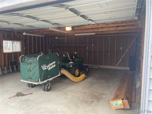 10306 Forest Trails Drive, Foristell, MO 63348