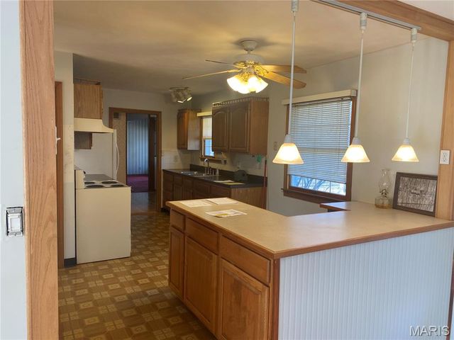 10306 Forest Trails Drive, Foristell, MO 63348