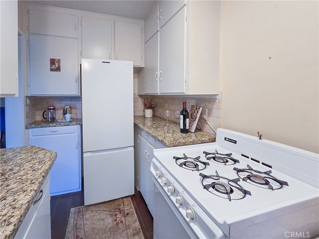 649 Marylind, Claremont, CA 91711