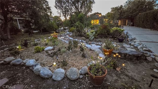 649 Marylind, Claremont, CA 91711