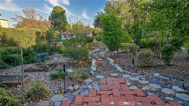 649 Marylind, Claremont, CA 91711