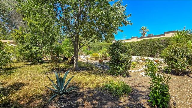 649 Marylind, Claremont, CA 91711