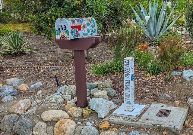 649 Marylind, Claremont, CA 91711