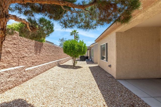 2624 Cornish Hen Avenue, North Las Vegas, NV 89084