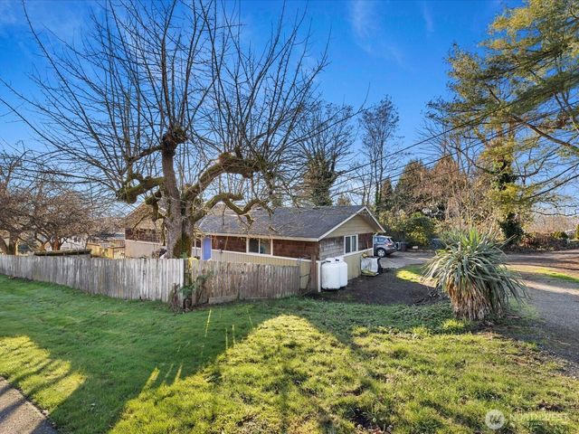 7728 S Lake Stevens Road, Lake Stevens, WA 98258