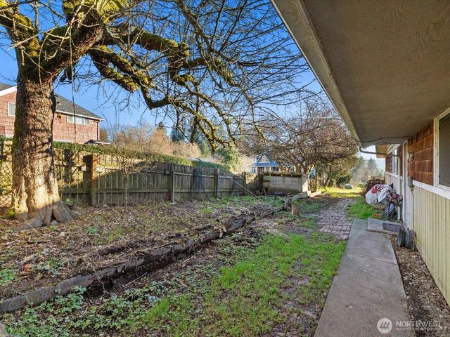 7728 S Lake Stevens Road, Lake Stevens, WA 98258