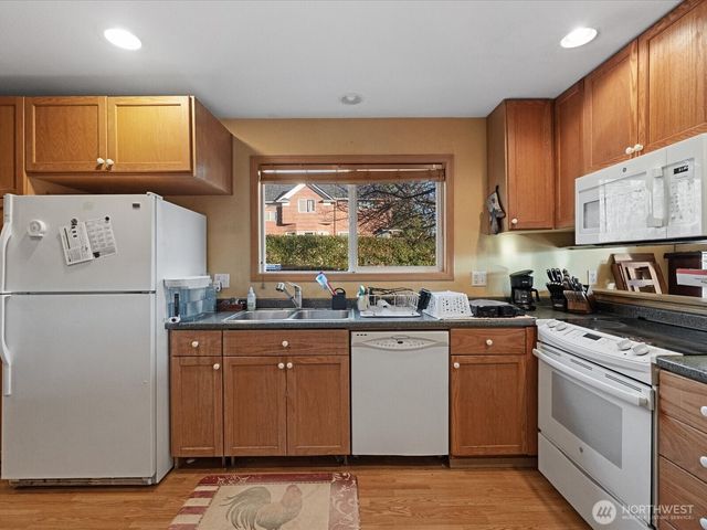 7728 S Lake Stevens Road, Lake Stevens, WA 98258