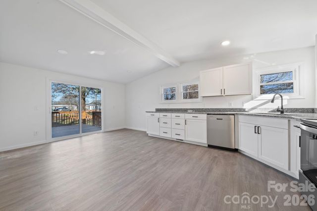 118 Horton Drive, Statesville, NC 28677