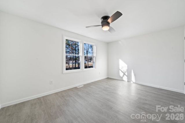 118 Horton Drive, Statesville, NC 28677