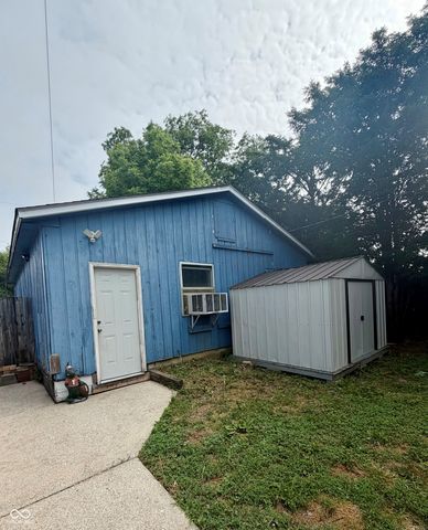 228 W Washington Street, Greensburg, IN 47240