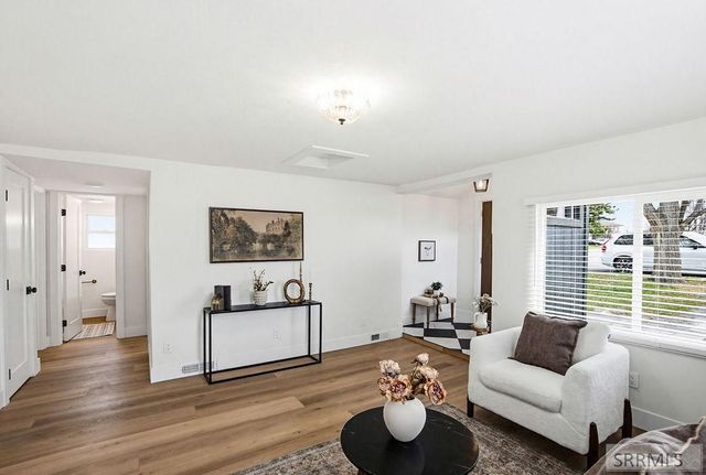 1195 Jefferson Avenue, Idaho Falls, ID 83402