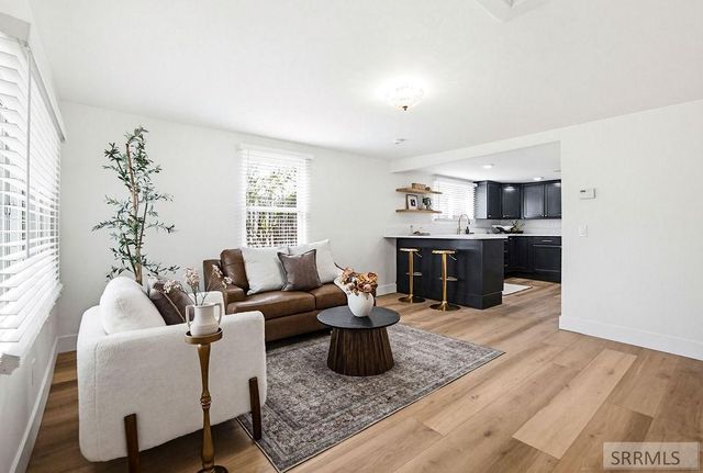 1195 Jefferson Avenue, Idaho Falls, ID 83402