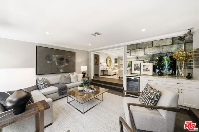 12700 Hortense Street, Studio City, CA 91604