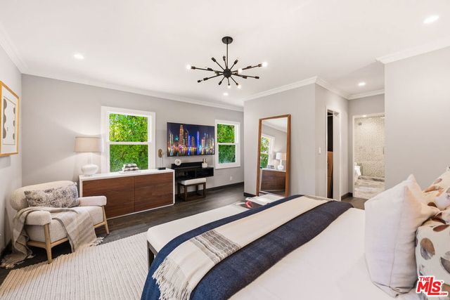 12700 Hortense Street, Studio City, CA 91604