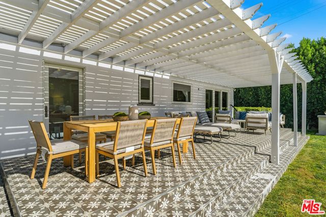 12700 Hortense Street, Studio City, CA 91604